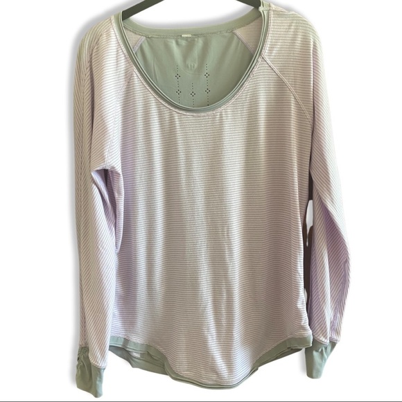 {Lululemon} Lightened up long sleeve top - Picture 3 of 4